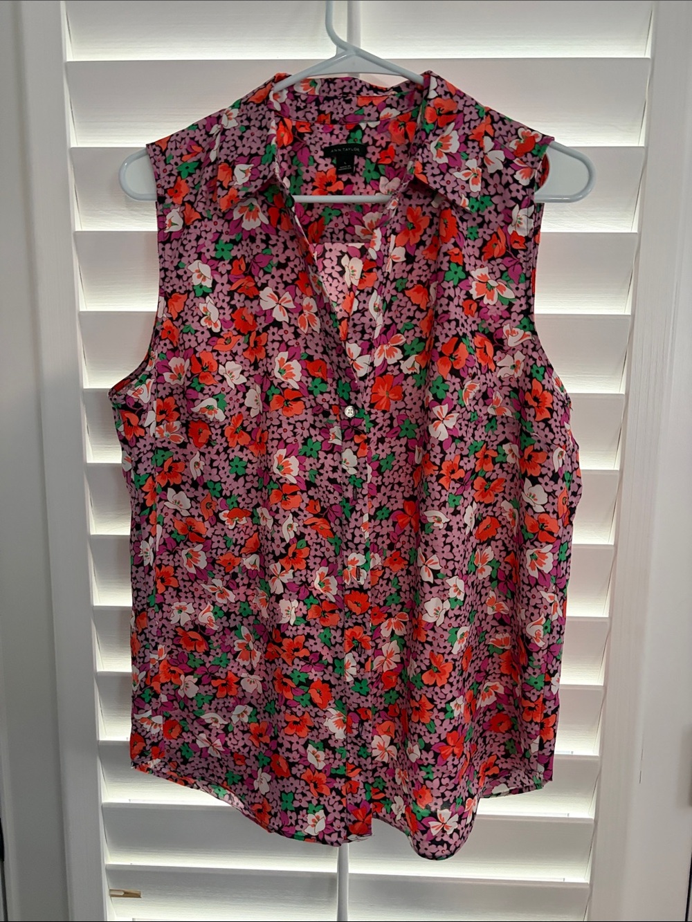 Ann Taylor Floral Sleeveless Tank Top in Pink Multicolor